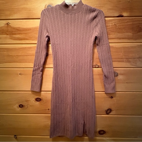 Abercrombie & Fitch Brown Long Sleeve Dress with Timeless Elegance - Picture 2 of 10